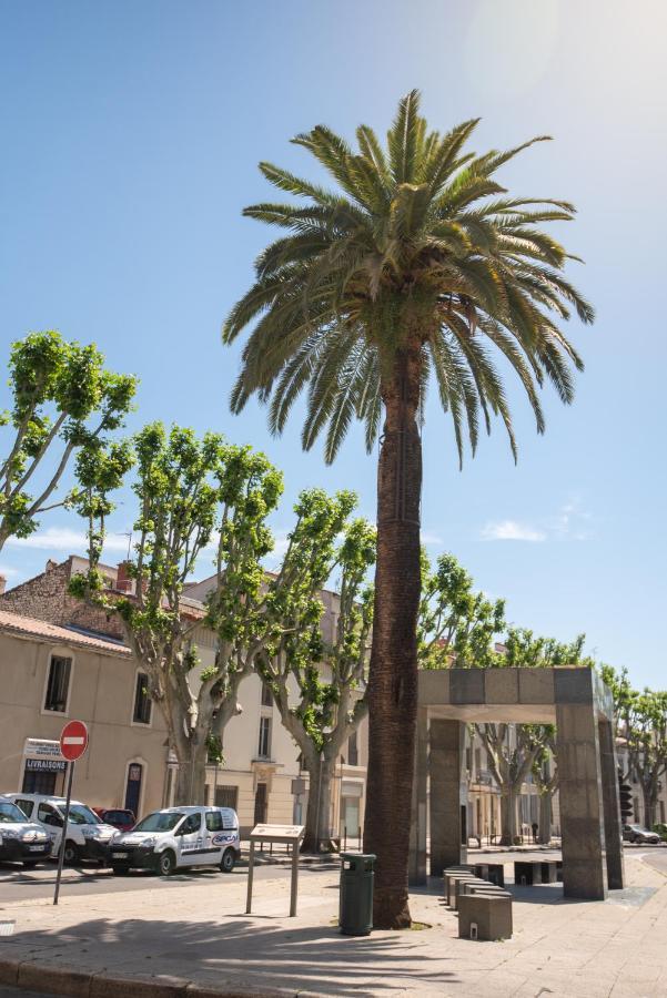 Domus Titus Spacieux T2 Proche De La Gare Nimes Exterior photo
