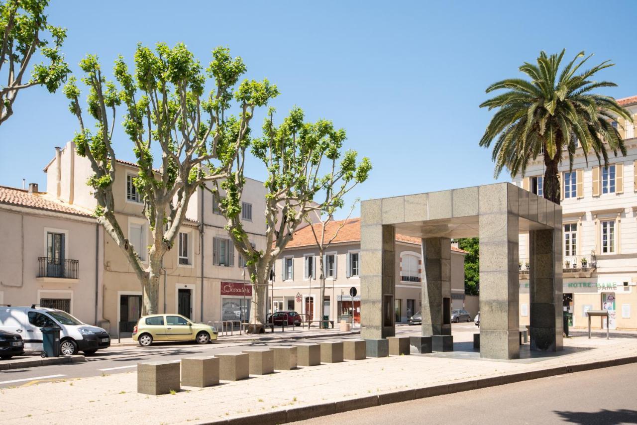 Domus Titus Spacieux T2 Proche De La Gare Nimes Exterior photo